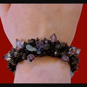 Handcrafted Crystal Bead And Natural Stone Magnetic Closure Size 7" Bracelet